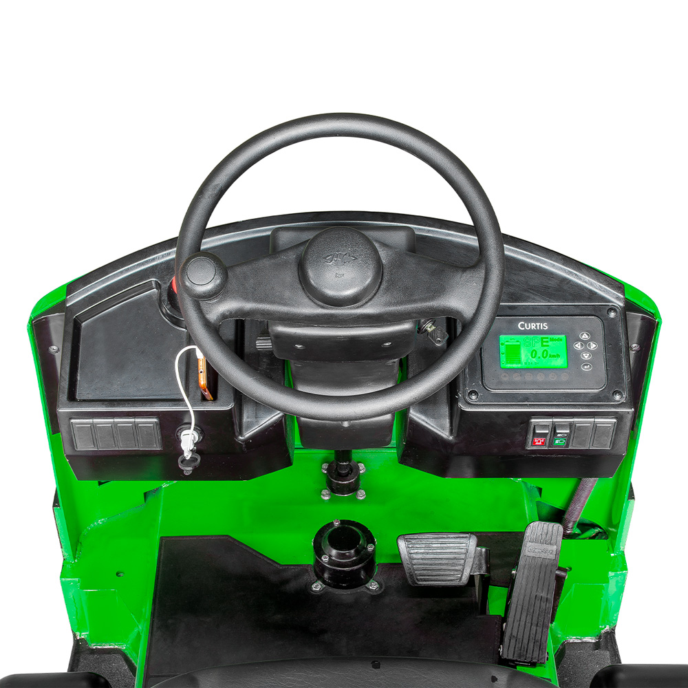 Tow-tractor-22
